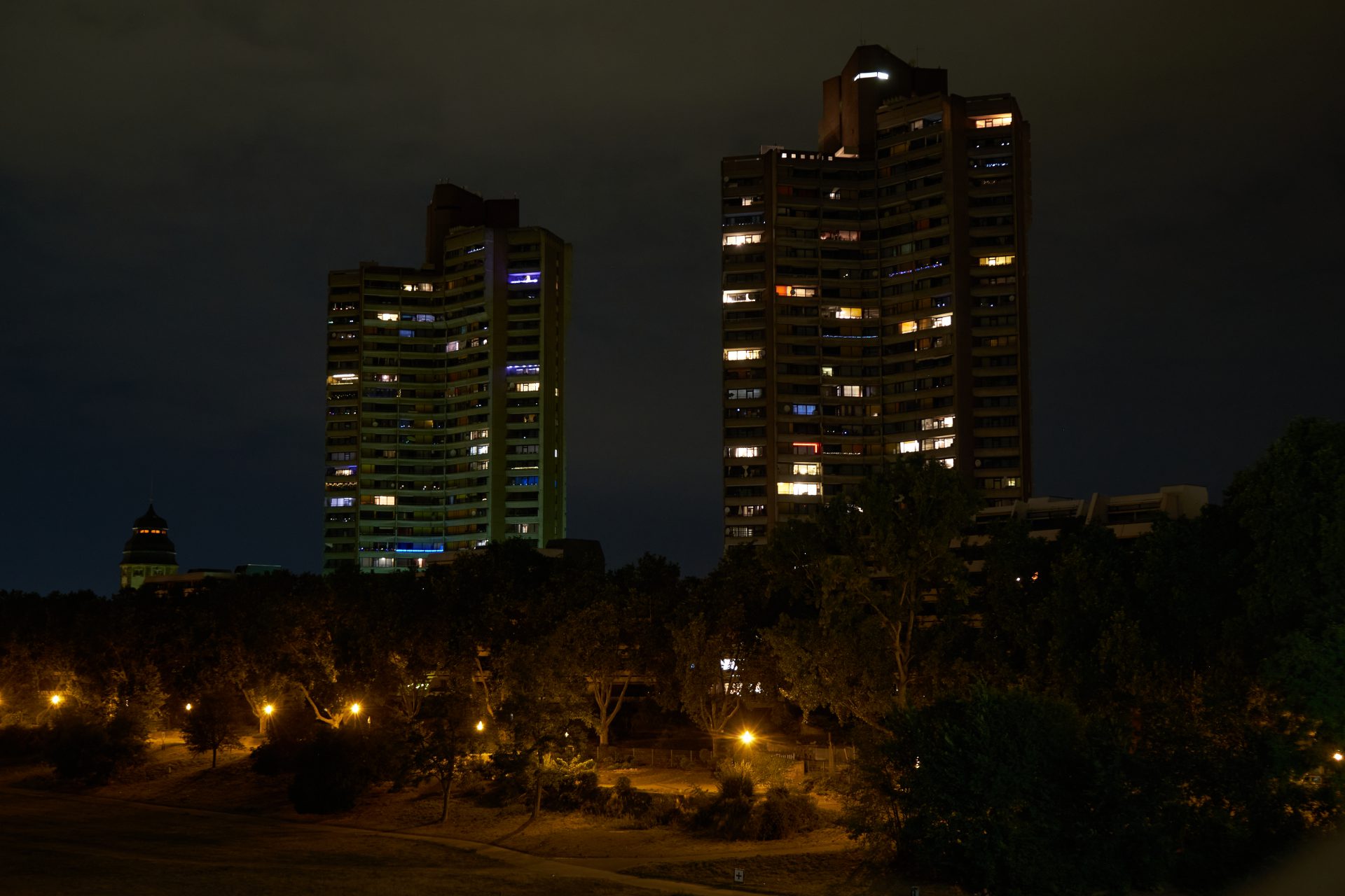 og1qzl 4533×3022 Germany Mannheim night city concrete