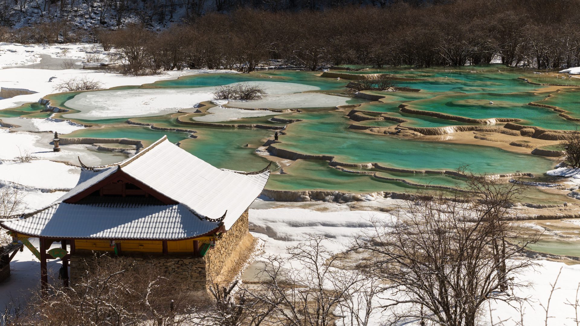 ml1769 5568×3132 Huanglong National Park Taoism religion landscape temple